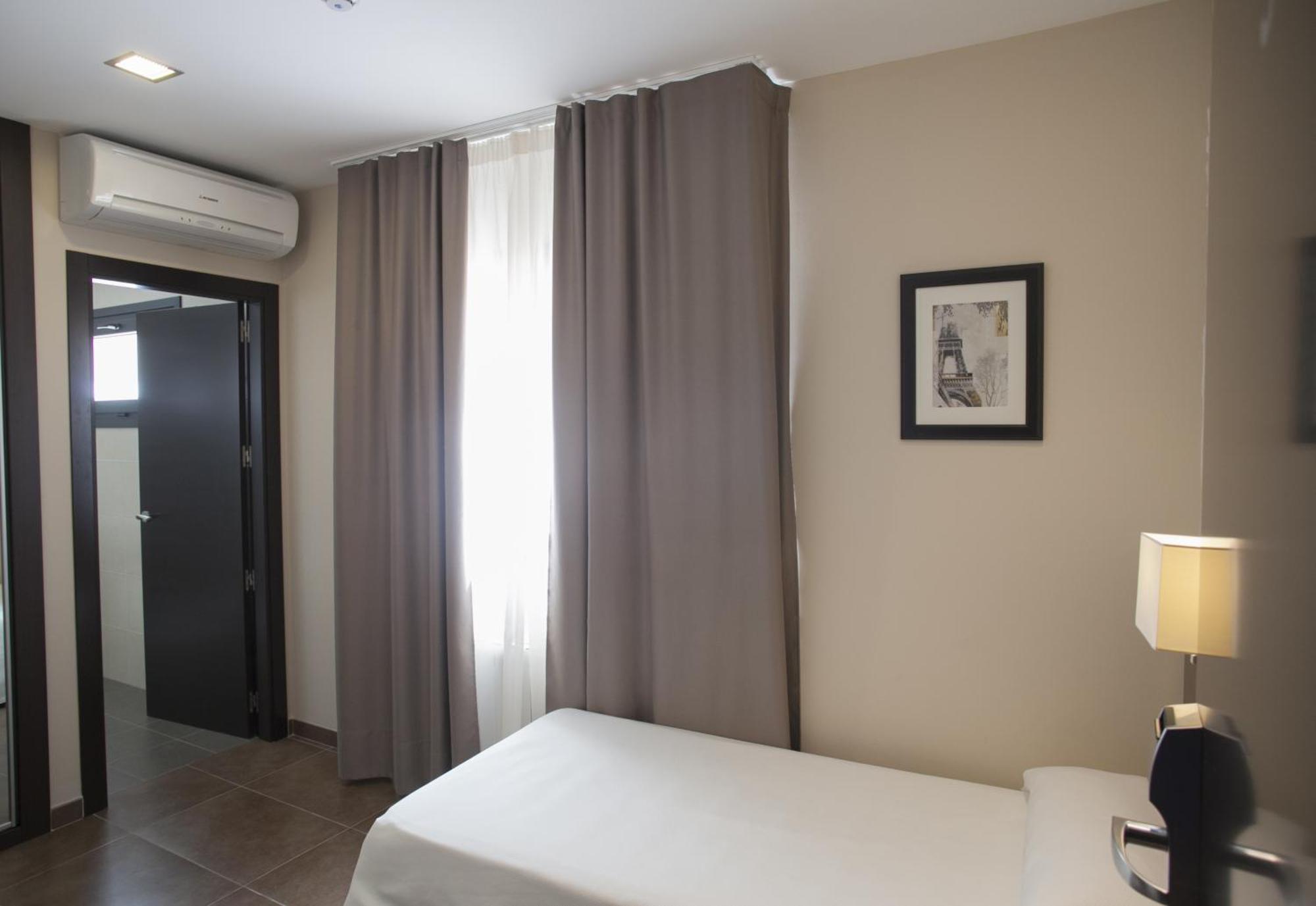 Hotel Restaurante El Corte Casabermeja Oda fotoğraf